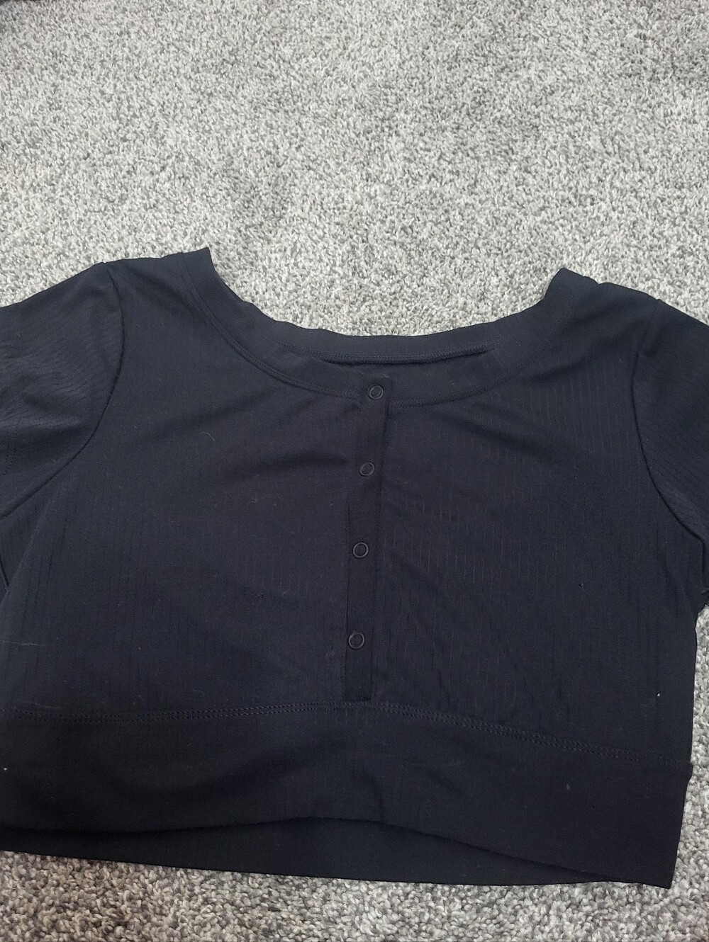 Arie Black Women's Button-Front Crop Top